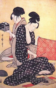 日本 Painting - ドレスを作る女性たち 1 喜多川歌麿